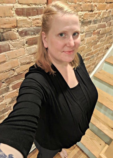 LAILA JAYDE | Dorsi Front Drape Knit Top Stitch Fix