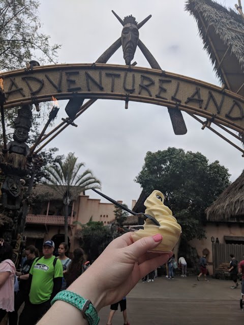 disneyland-dole-whip